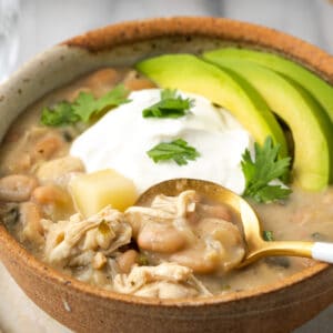 https://wellfedbaker.com/wp-content/uploads/2021/02/gluten-free-dairy-free-white-chicken-chili-300x300.jpg