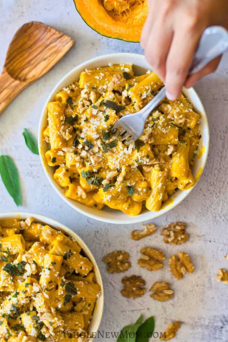 Gluten free pasta covered with a creamy pumpkin sauce. 